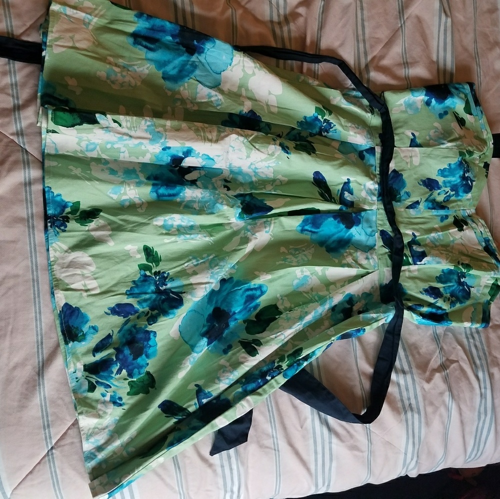 A line floral dress